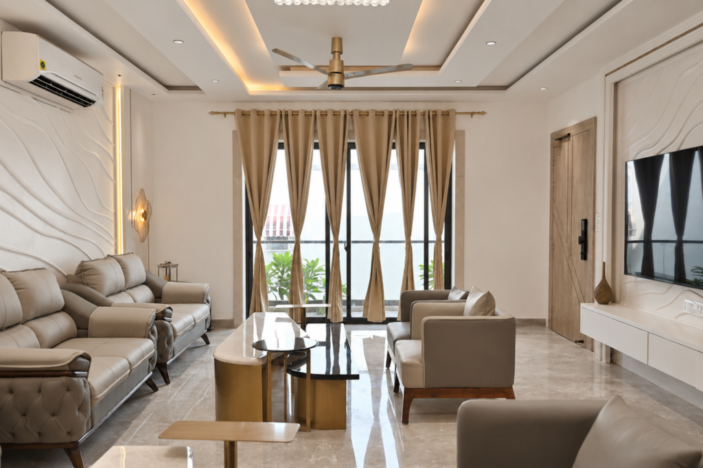 Living room with window seating, near CCS International Airport, Lucknow