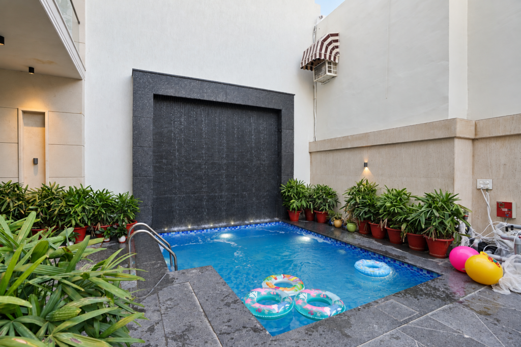 Terrace with courtyard plunge pool, near CCS International Airport, Lucknow